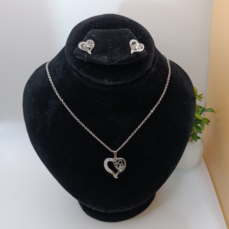 Floral Heart Pendant Set